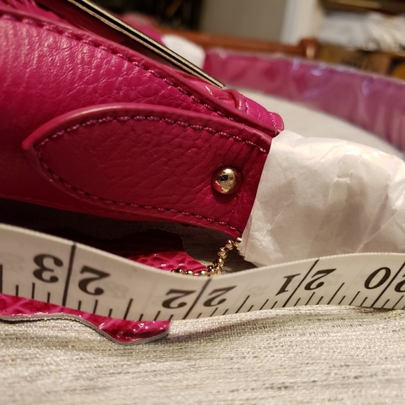 M.C. Pink Leather Handbag - Picture 8 of 9